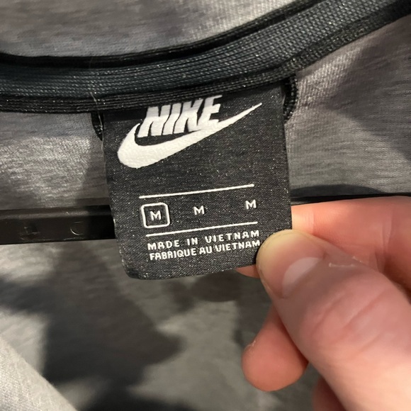 Tech fleece - Picture 3 of 3